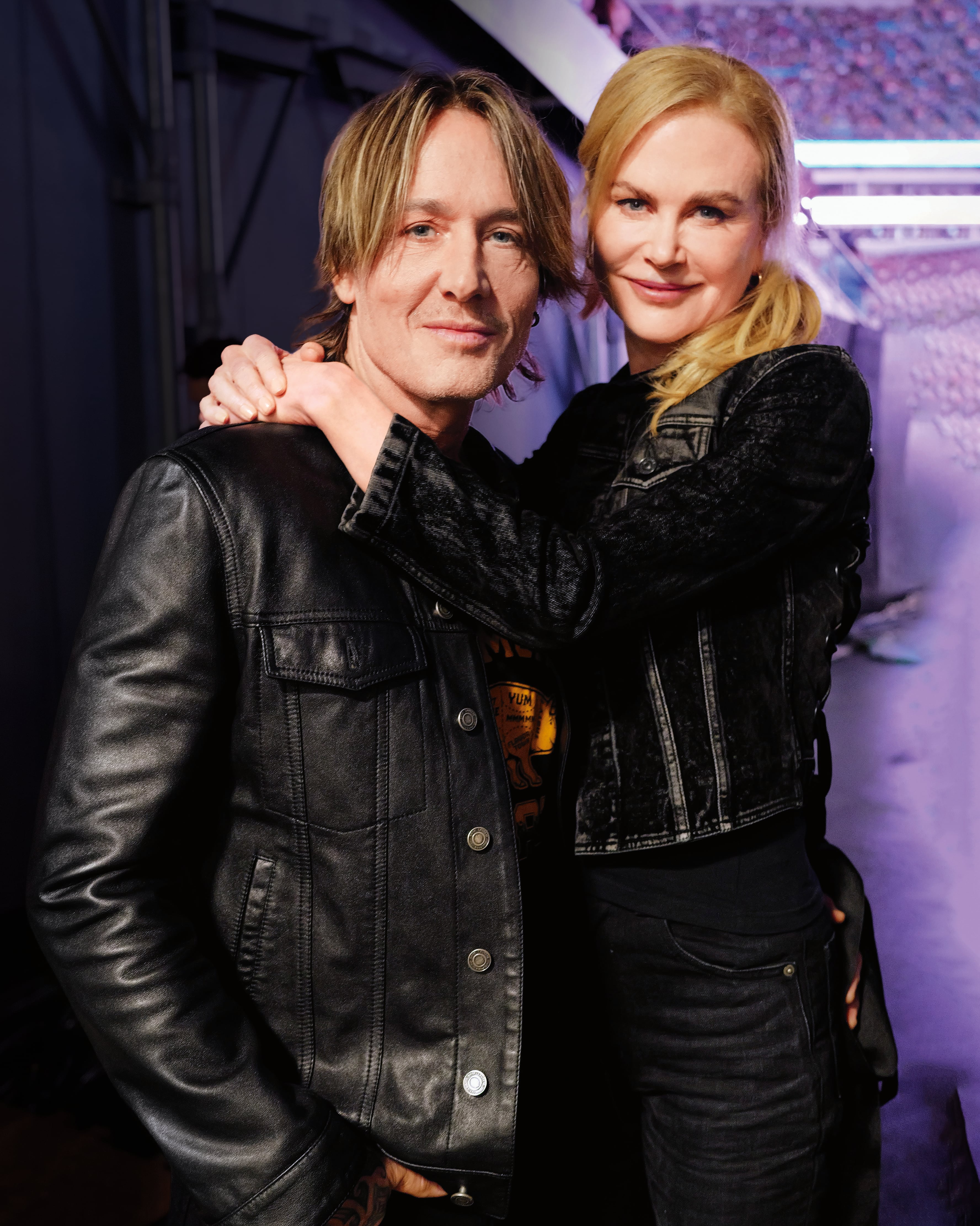 Keith sorprendió a Nicole al dejar
el hogar en junio pasado, pues creía que la relación se estaba recuperando.
Los esposos fueron fotografiados en Charlotte (Carolina del Norte) en
octubre de 2024.