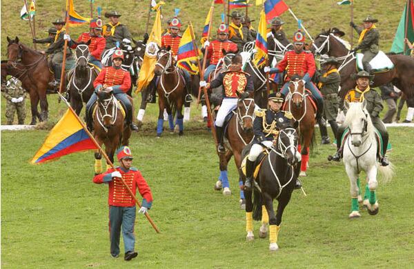La Ruta Libertadora, que se realizó para celebrar la Independencia de Colombia, recorrió más de 300 kilómetros y 27 municipios, los mismos que los generales Simón Bolívar y Francisco de Paula Santander atravesaron al mando de las tropas que hace 190 le dieron la libertad a la Nueva Granada. 