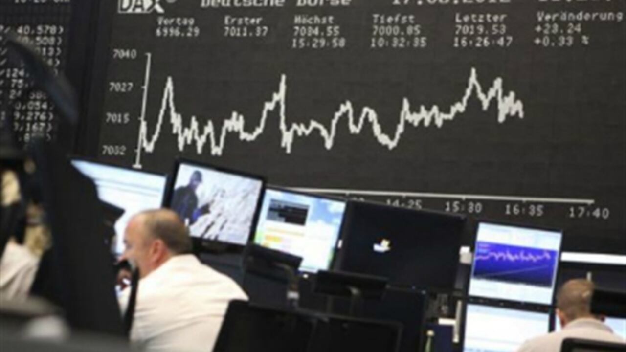 Las acciones de SABMiller cerraron con un alza del 9,8 por ciento, a 3.740 peniques en Londres, por encima de su anterior récord de 3.683,5 del 16 de mayo del 2013