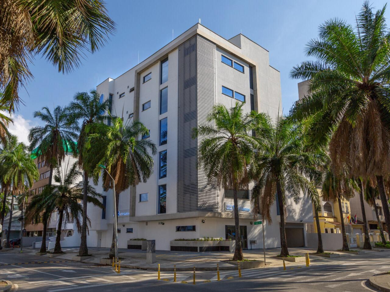 Centro Médico Sanitas Versalles, en Cali. Los activos en salud fueron ora categoría que tomó fuerza en la pandemia.