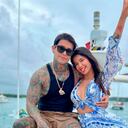 El influencer viajó desde Japón para sorprender a su exnovia y acompañarla en un momento importante.