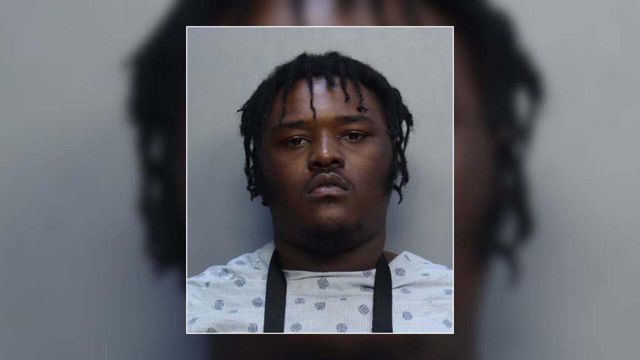 Fotografía del sospechoso detenido en Miami por un tiroteo ocurrido durante una discusión por el videojuego NBA 2K25.