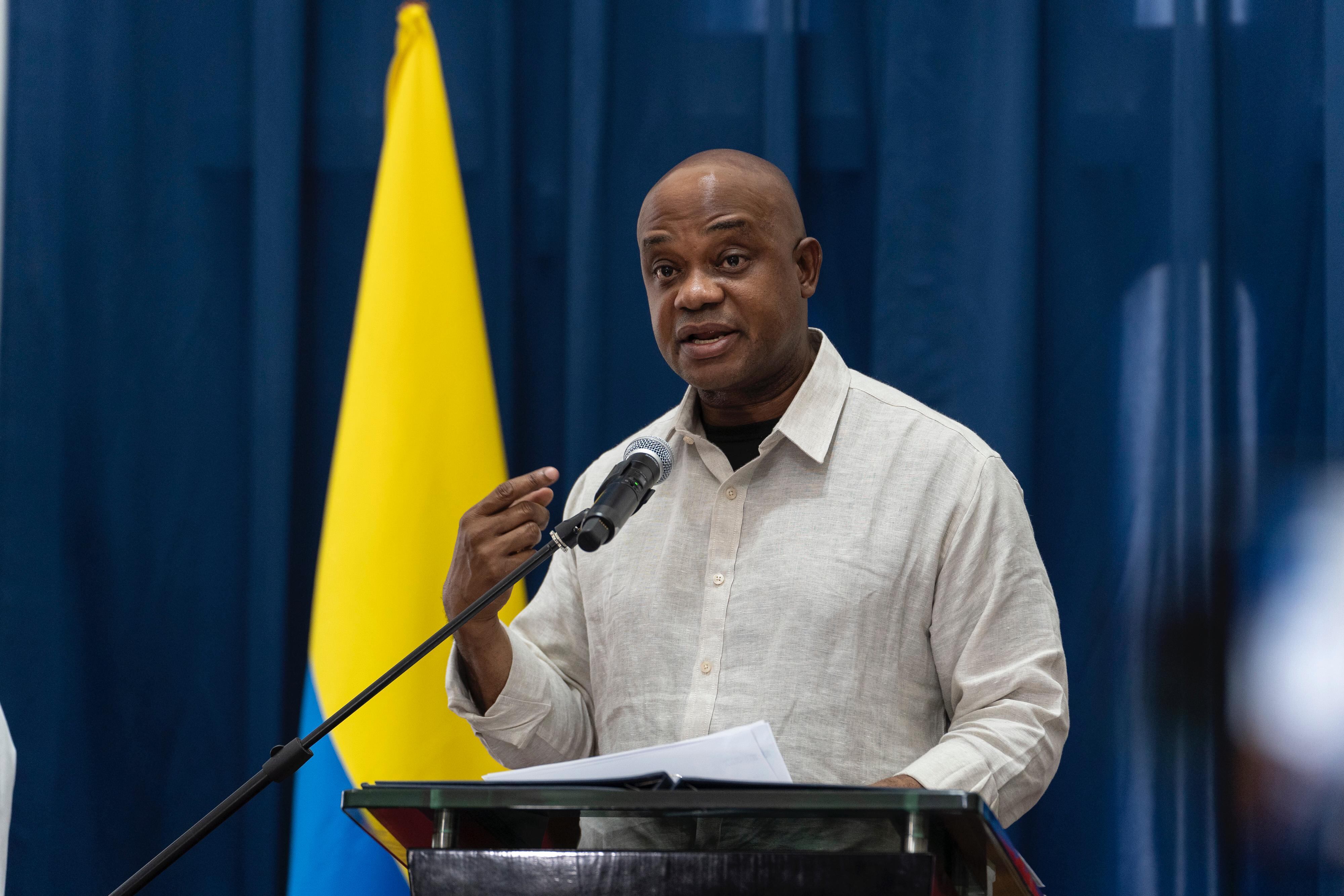 Luis Gilberto Murillo, canciller encargado.
