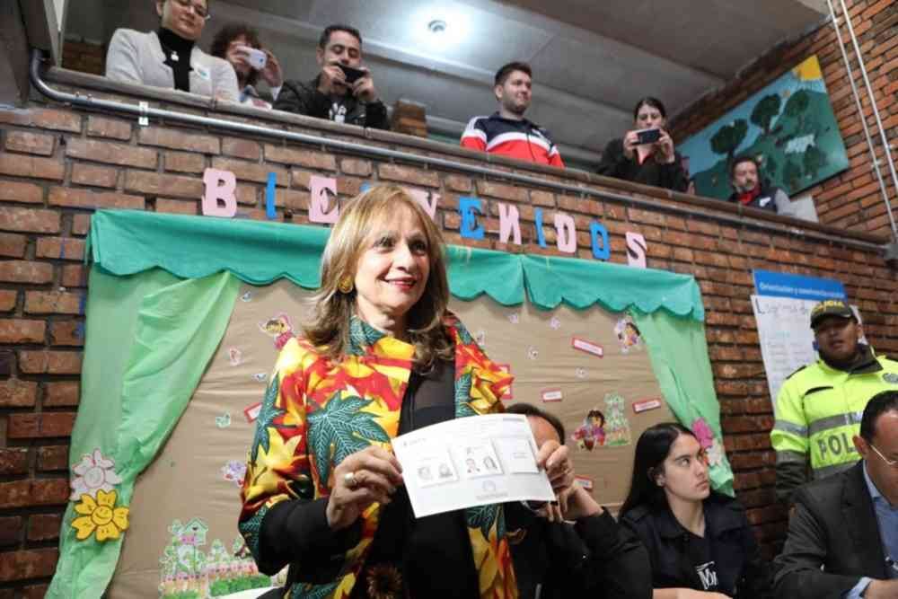 Ángela María Robledo.