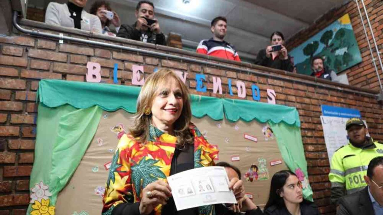 Ángela María Robledo.