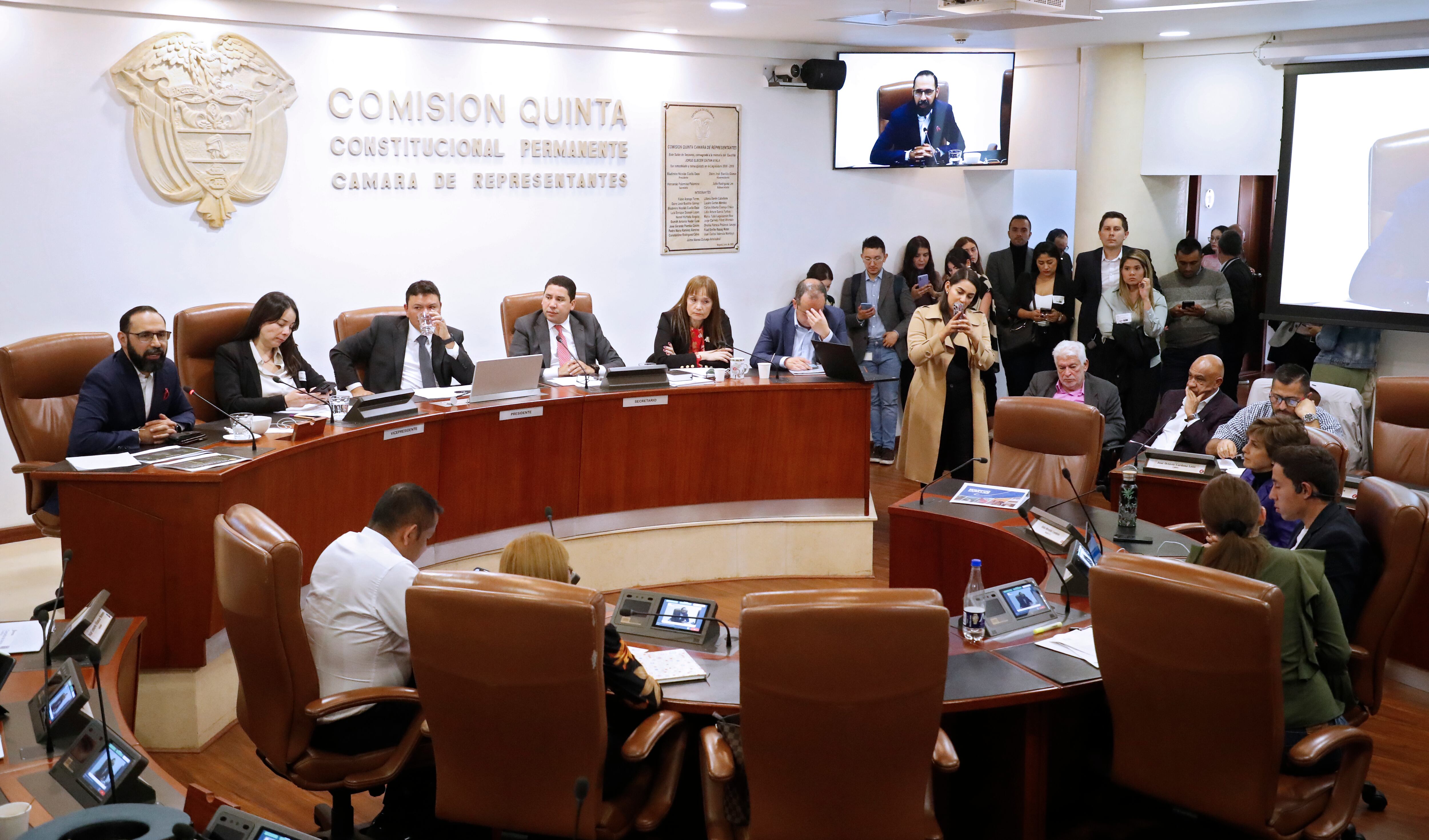 Comisión Quinta Câmara de Representantes
Debate de Control Político debido a que las tarifas de electricidad en la región han registrado alzas desproporcionadas
Bogota noviembre 22 del 2023
Foto Guillermo Torres Reina / Semana