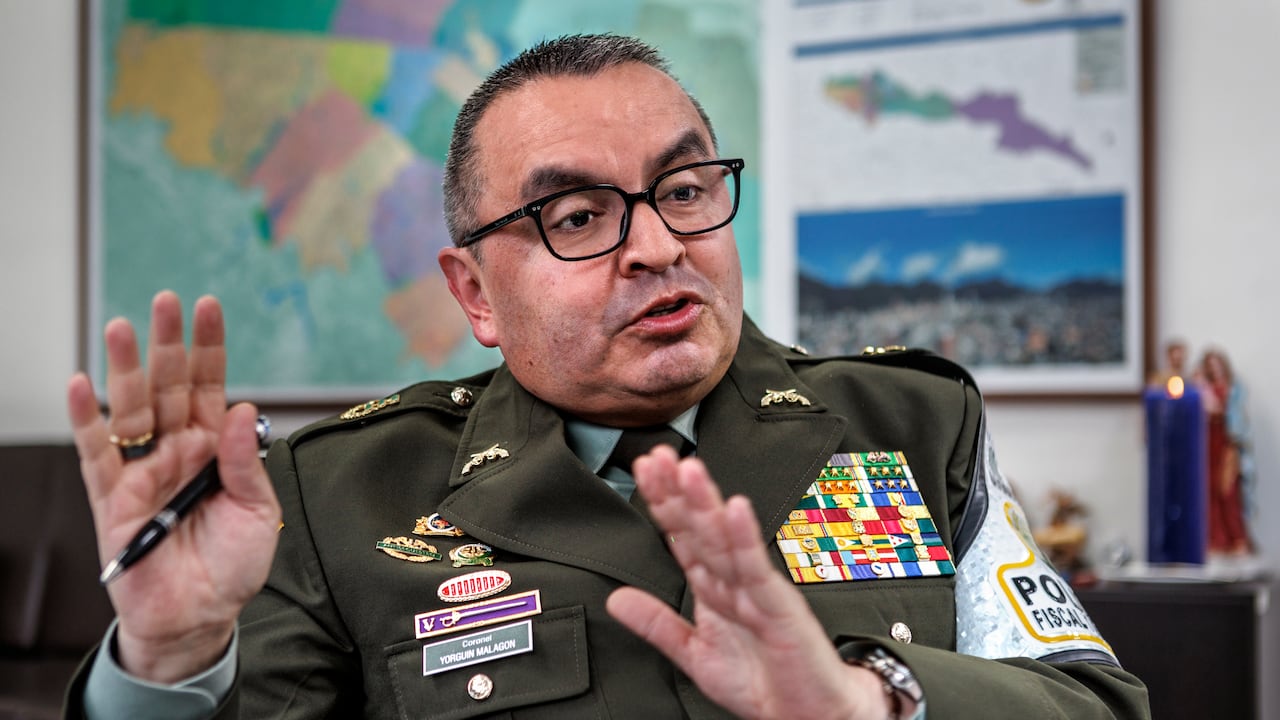 Coronel Yorguin Malagón. director de la Policía Fiscal y Aduanera (Polfa). Bogotá, febrero 20 de 2025.
Foto: Juan Carlos Sierra-Revista Semana.