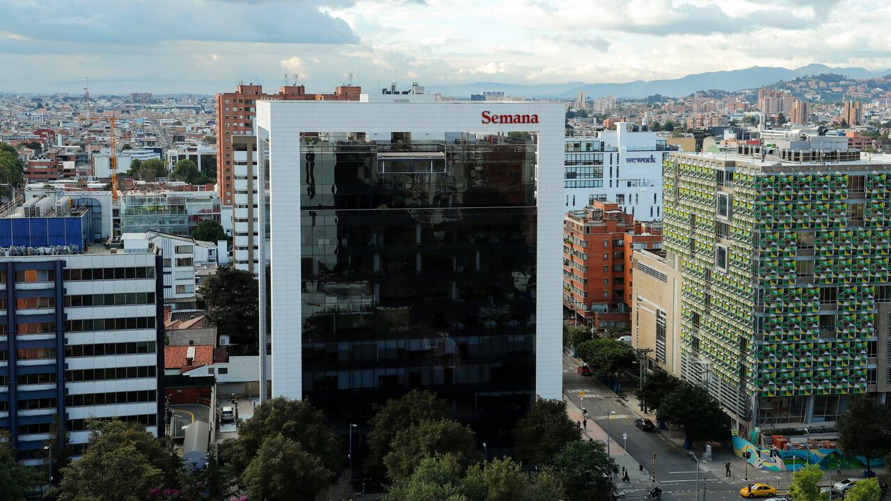 Edificio Revista Semana
Publicaciones Semana
Bogota dic 1 del 2020
Foto Guillermo Torres Reina / Semana