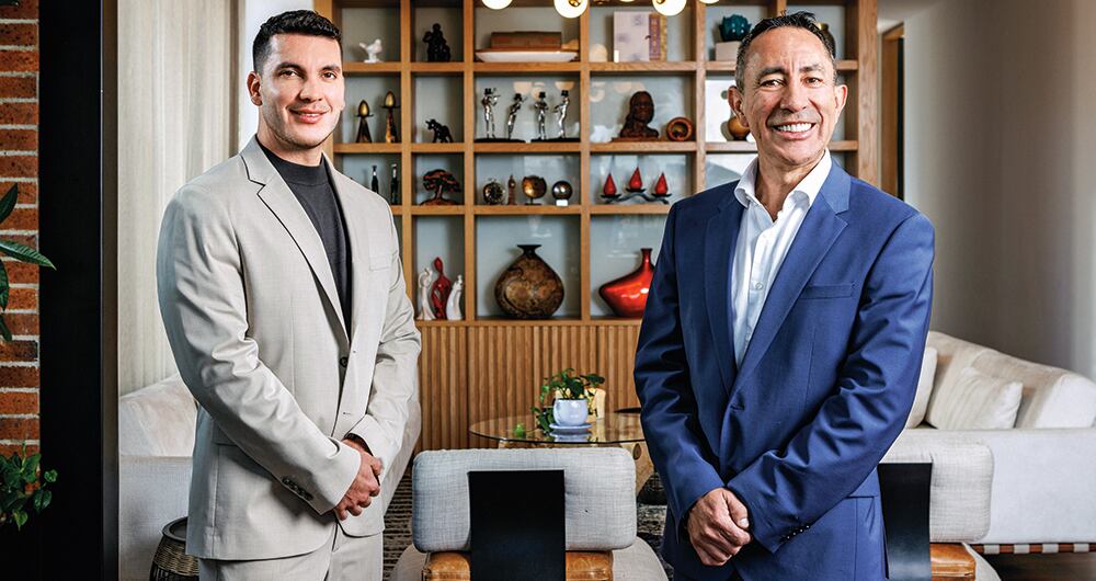 "A mí y a Julián nos pretenden acusar de cosas, pero no hay absolutamente nada de real ni cierto en esas redes".