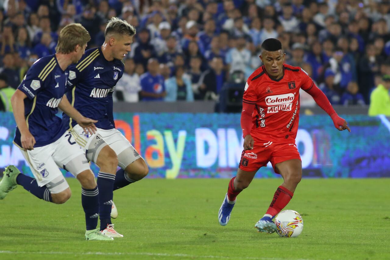 Daniel Giraldo of Millonarios is playing in the match between Millonarios F.C. and America de Cali for date 5 of the BetPlay DIMAYOR I 2024 League at the Nemesio Camacho El Campin Stadium in Bogota, Colombia. (Photo by Daniel Garzon Herazo/NurPhoto via Getty Images)