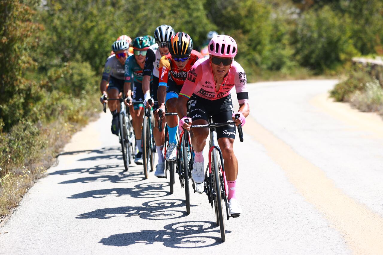 ACEBEL-VIZCARRA, SPAIN - AUGUST 18: (L-R) Santiago Buitrago Sanchez of Colombia and Team Bahrain Victorious and Jonathan Klever Caicedo of Ecuador and Team EF Education-EasyPost compete in the breakaway during the 45th Vuelta a Burgos 2023, Stage 4 a 157km stage from Santa Gadea del Cid to Pradoluengo (Acebel-Vizcarra) 1058m on August 18, 2023 in Acebel-Vizcarra, Spain. (Photo by Gonzalo Arroyo Moreno/Getty Images)