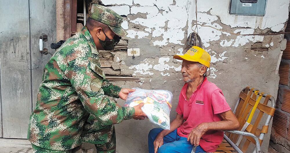 Los mercados que ayuda a entregar Juliana Márquez han llegado ya a 51 ciudades y municipios en casi 20 departamentos en el país. Una vez terminada la emergencia por la pandemia, seguirá con esta obra social.