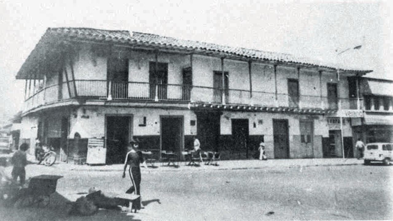 La Yuca era un lugar de encuentro de bohemios en los años setenta. Allí iniciaron varios artistas se carrera. Entre ellos, el actor Luis Mesa.