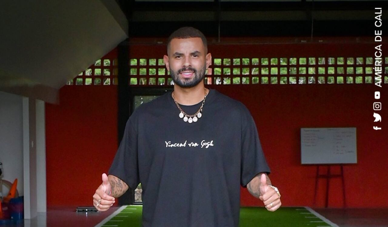 Edwin Cardona cumplió los exámenes en América de Cali y fue oficializado.