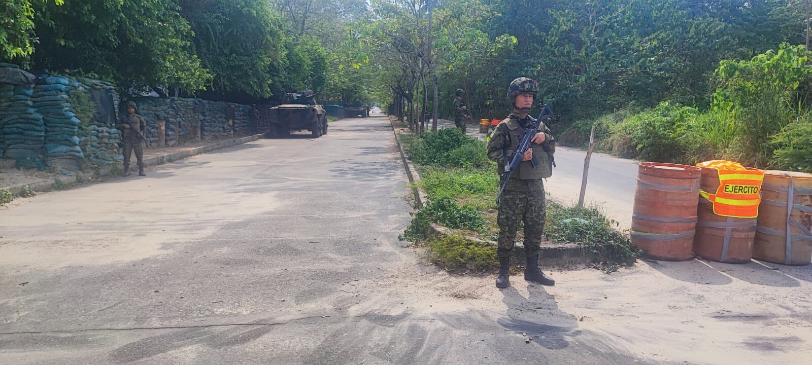 Medidas de seguridad del Ejército Nacional en Saravena.