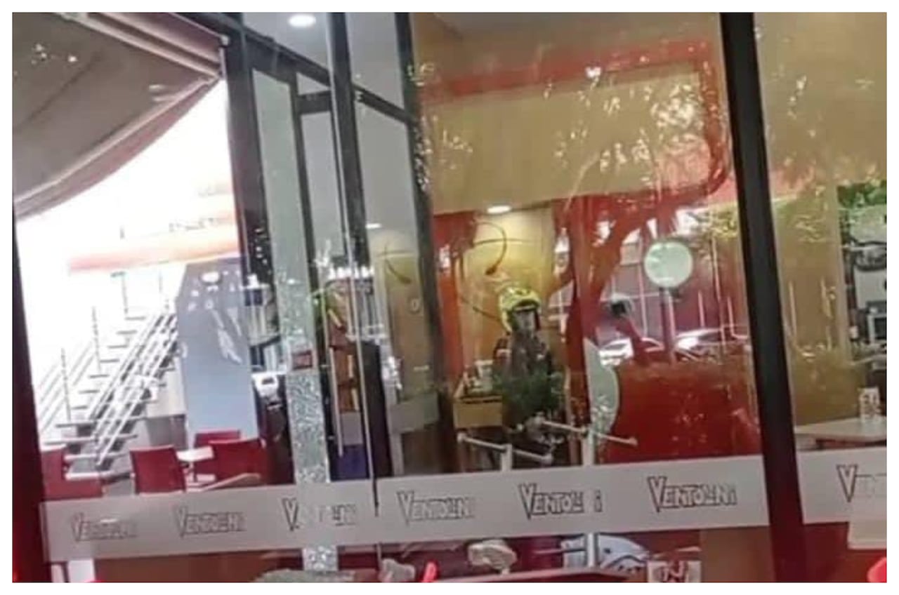 Dos personas muertas tras balacera en reconocida heladería del norte de Cali.