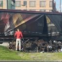 camión que transportaba Cerveza perdió parte de ellas en Bogotá