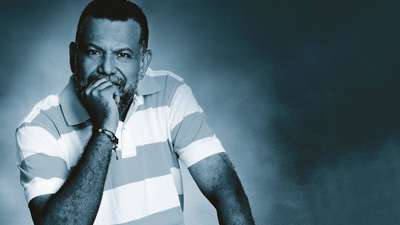 Linero toma los mensajes religiosos, los mezcla con el folclor, con la cotidianidad de la gente y los aterriza a sus realidades.