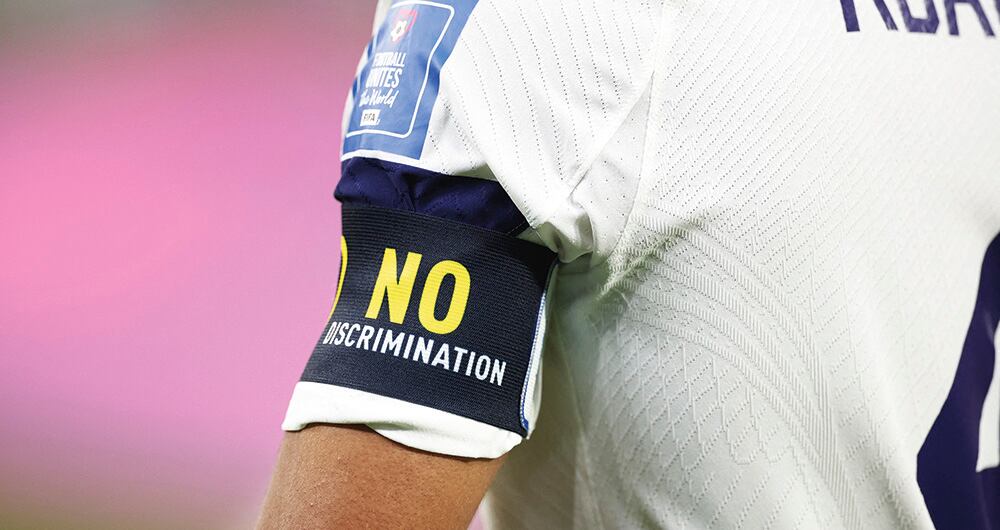 Los jugadores de Irán no cantaron su himno.