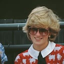 Suéter de ovejas de la princesa Diana vendido por USD 1,1 millones en subasta