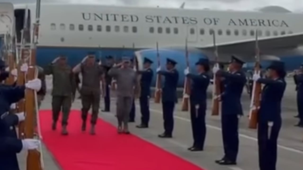 Destacado general de Estados Unidos llegó a Colombia.