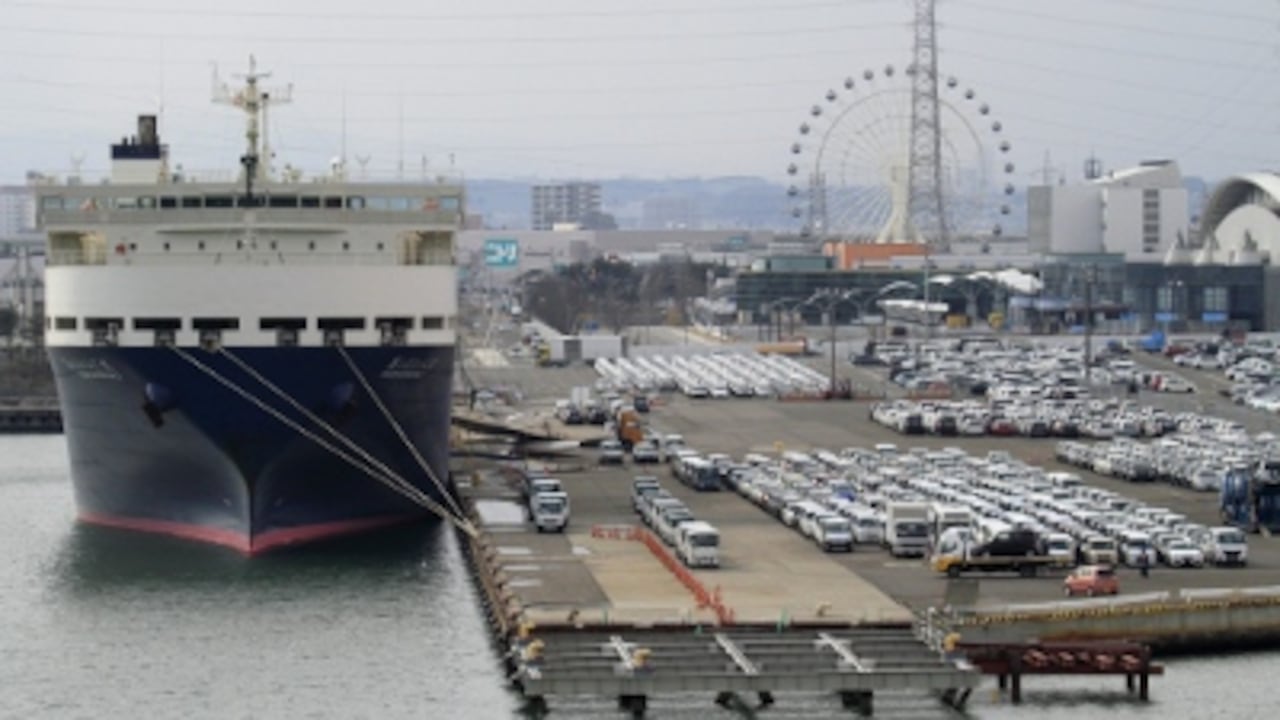 Este domingo, los japoneses conmemoraron el primer aniversario del devastador terremoto y posterior tsunami que dejaron unos 19.000 muertos o desaparecidos.