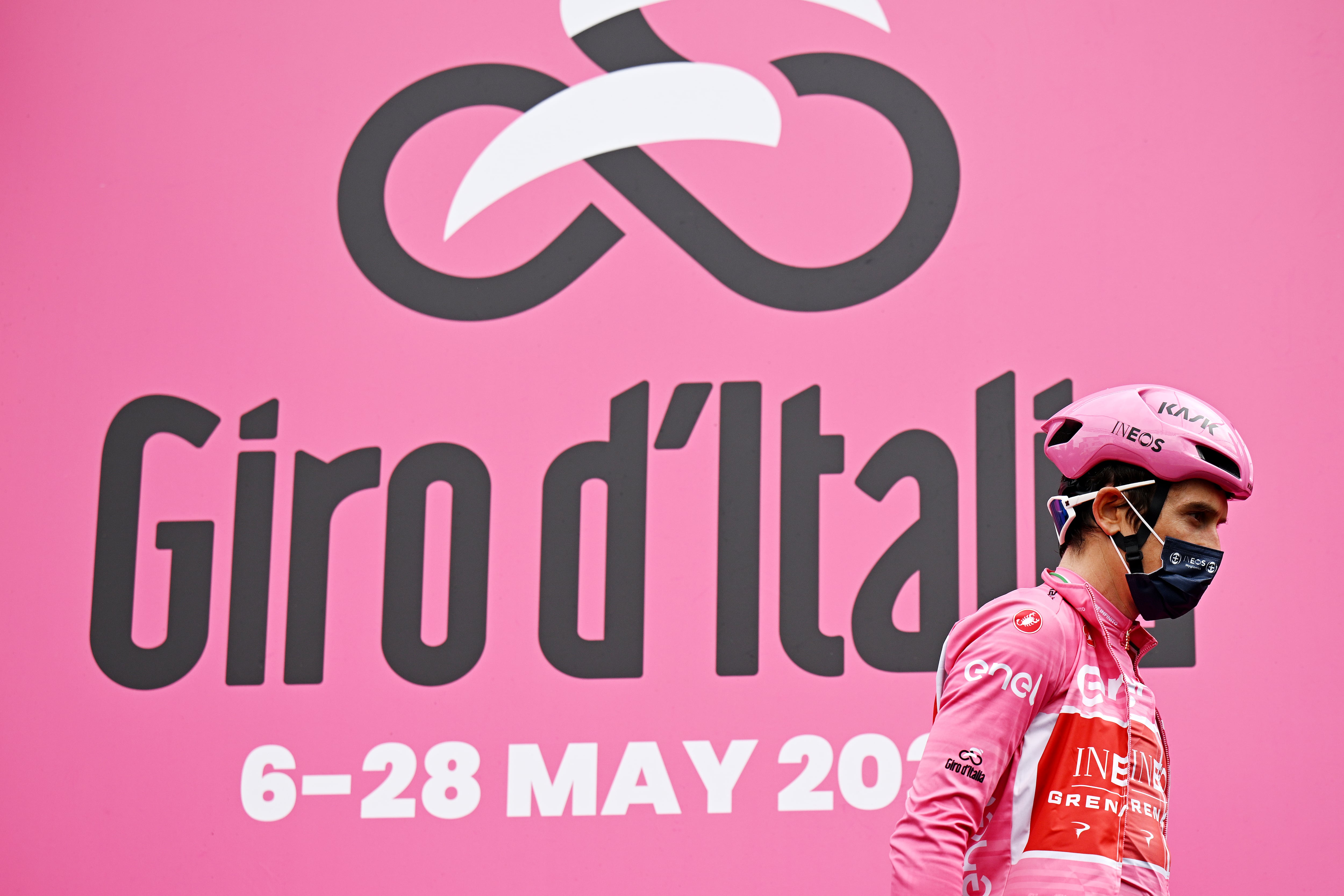 CAMAIORE, ITALY - MAY 17: Geraint Thomas of The United Kingdom and Team INEOS Grenadiers - Pink Leader Jersey prior to the 106th Giro d'Italia 2023, Stage 11 a 219km stage from Camaiore to Tortona / #UCIWT / on May 17, 2023 in Camaiore, Italy. (Photo by Stuart Franklin/Getty Images,)