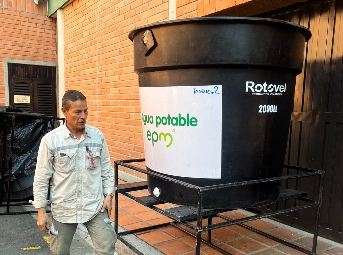 Los recipientes son de 1.000, 2.000 5.000 litros