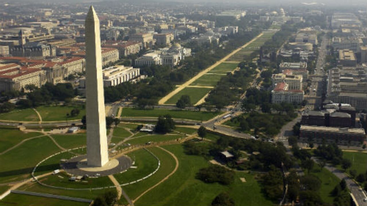 La tasa de desempleo se redujo, en parte, porque muchos de los desempleados se dieron por vencidos en su búsqueda de trabajo.