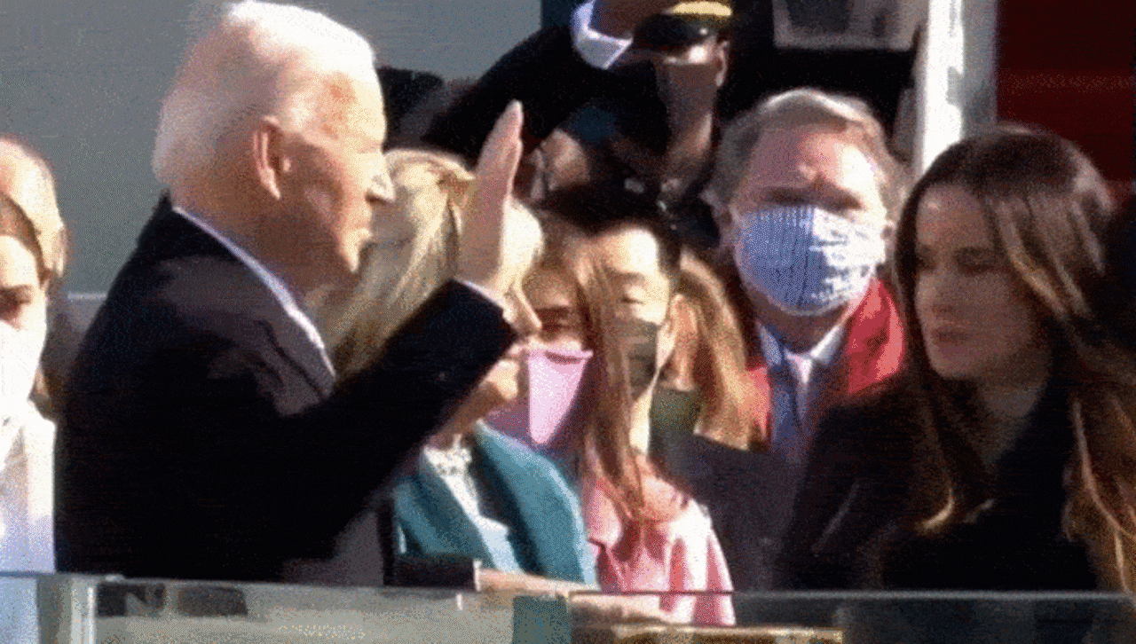 Joe Biden es juramentado como presidente de los Estados Unidos.