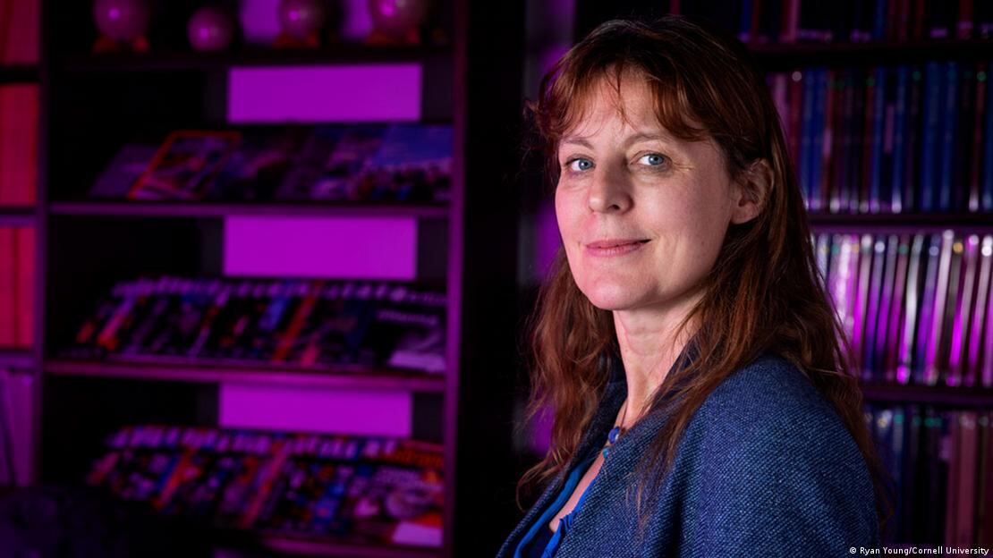 Lisa Kaltenegger, astrofísica y líder del Instituto Carl Sagan de la Universidad de Cornell.