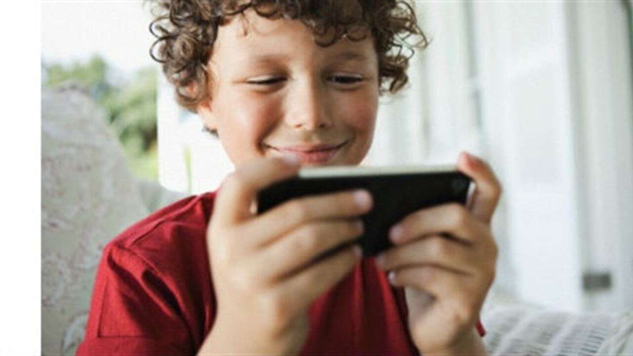 Juegue con sus amigos desde su celular