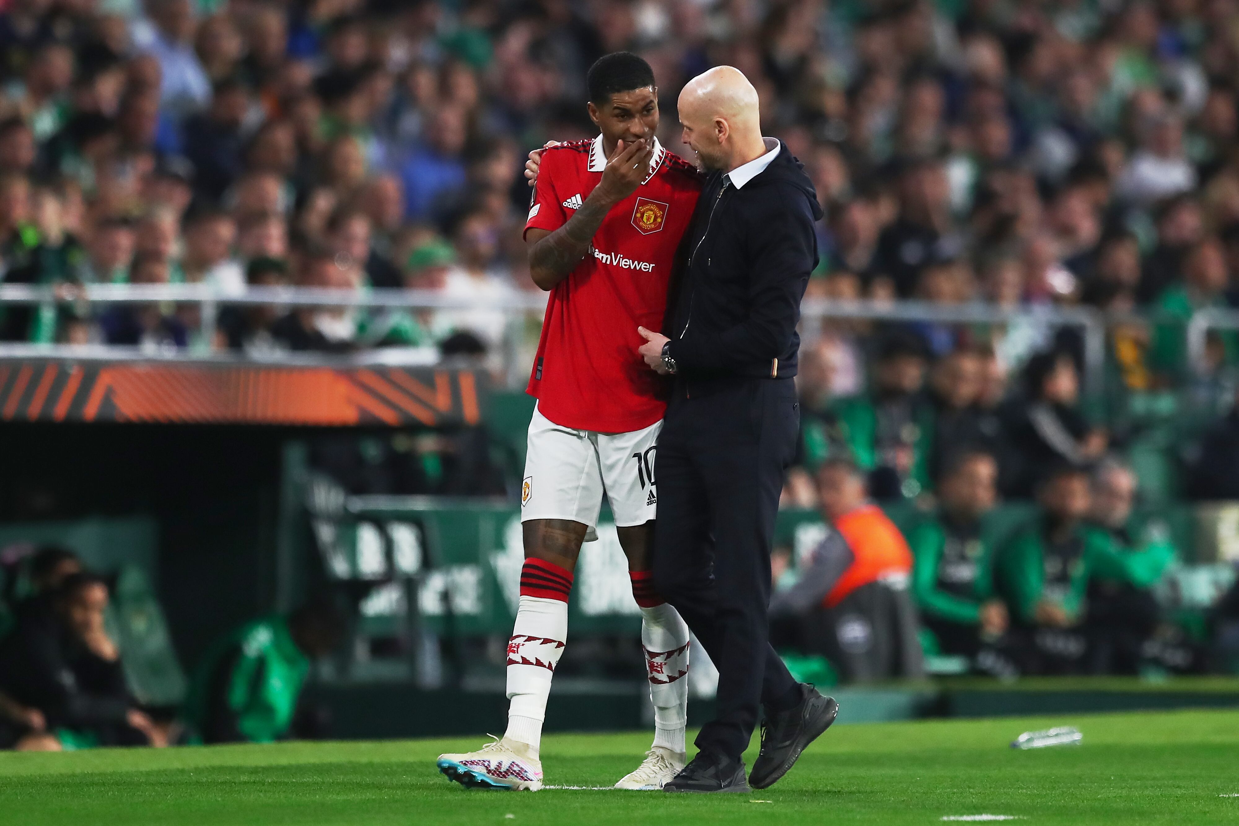 Manchester United ratificó su paso a los cuartos de final