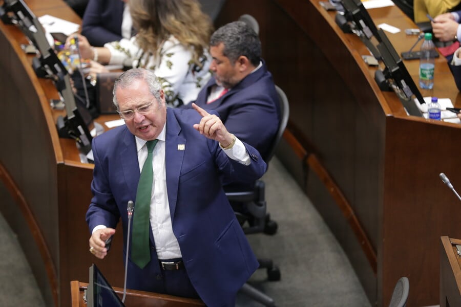 Votación del nuevo presidente del senado para el nuevo período legislativo en el congreso de la república.