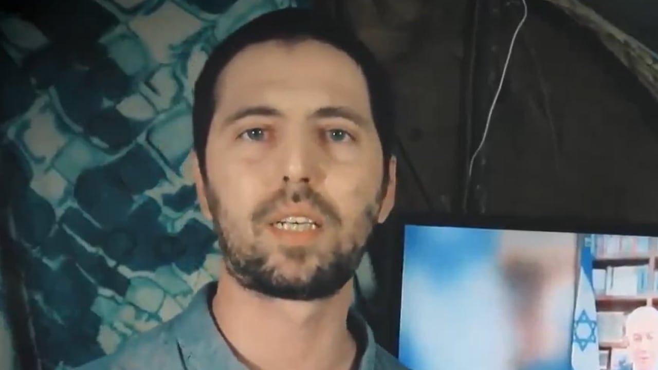 Se conoció un nuevo vídeo del rehén colombiano-israelí Elkana Bohbot.