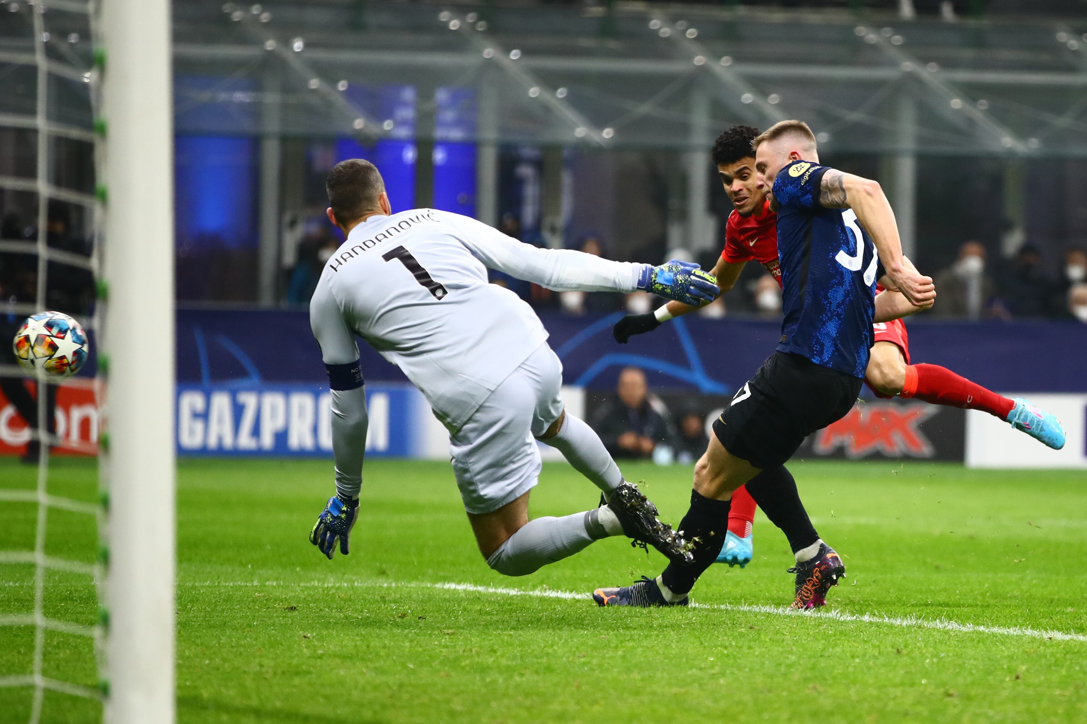 El colombiano ingresó para la segunda parte por el senegalés Mané.