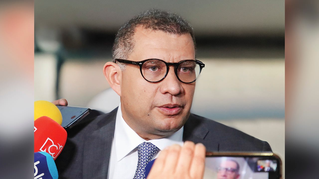 Luis Carlos Torregrosa, abogado de Wadith Manzur, expresidente de la Comisión de Acusación, también ha tenido contratos con esa célula del Congreso. 