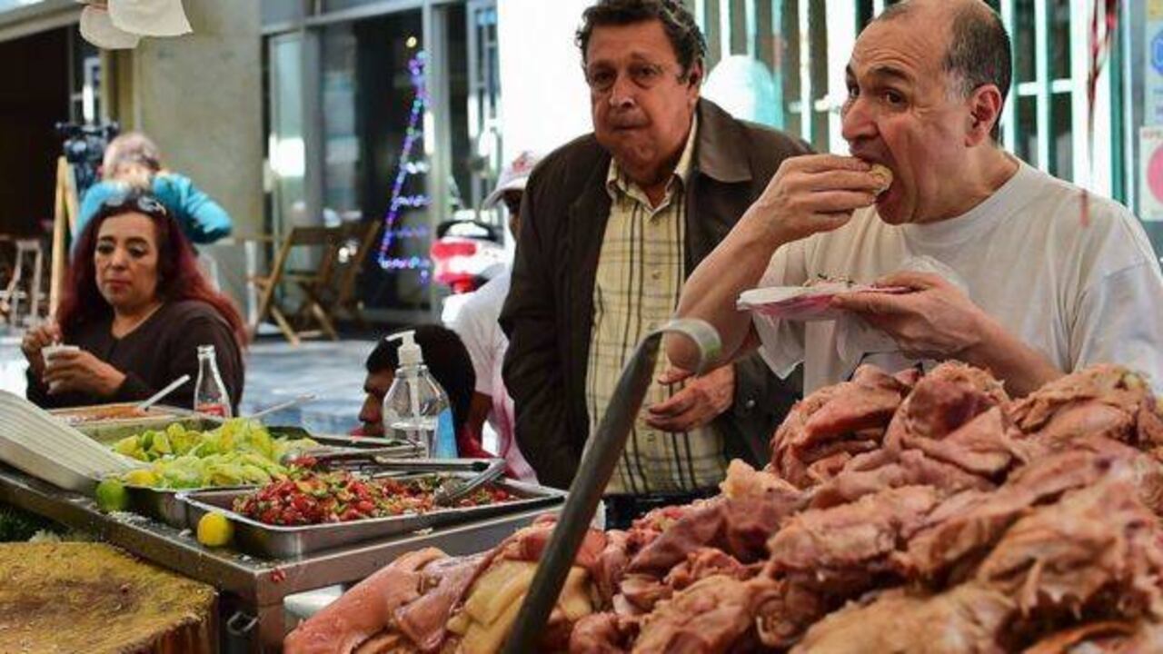 En casi todos los países del mundo hay un consumo excesivo de sal y bebidas azucaradas.