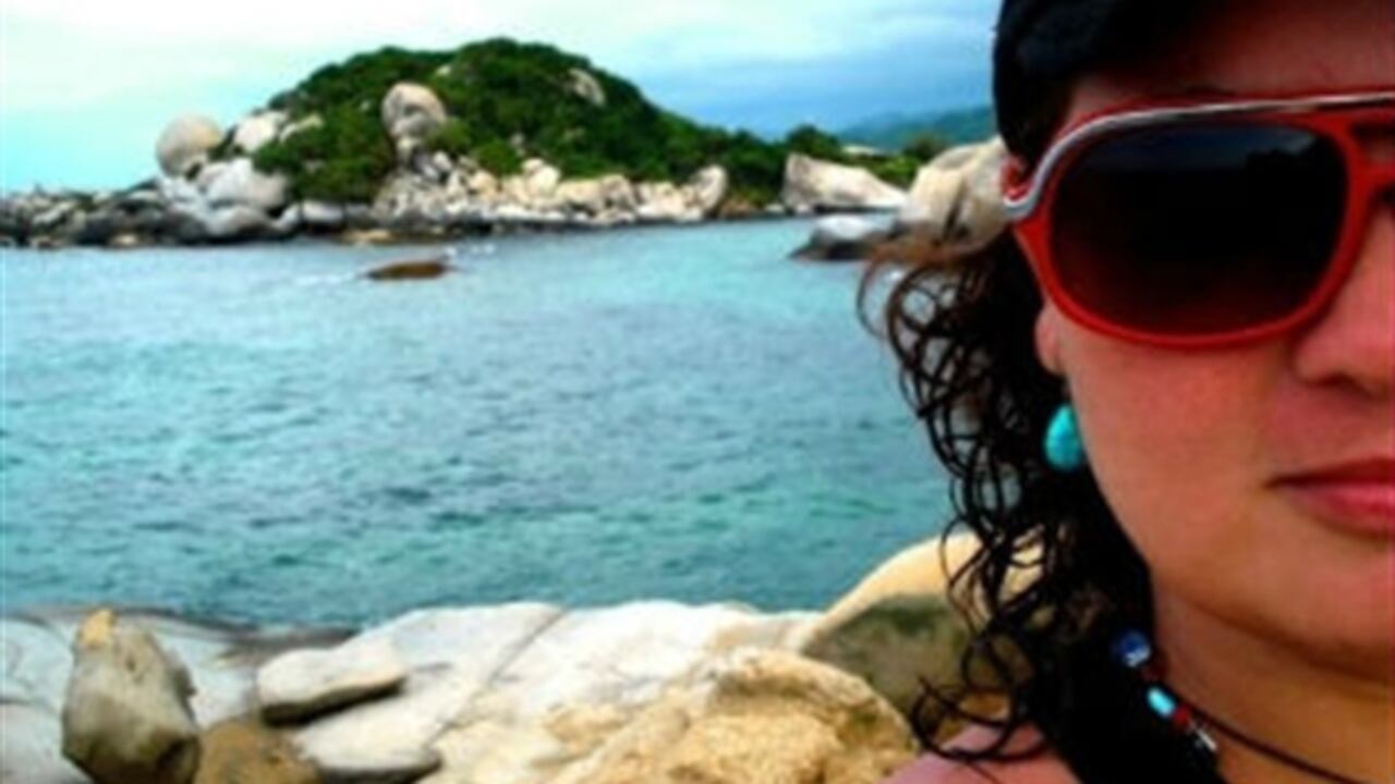 La periodista Giselle Massard en el Parque Tayrona.