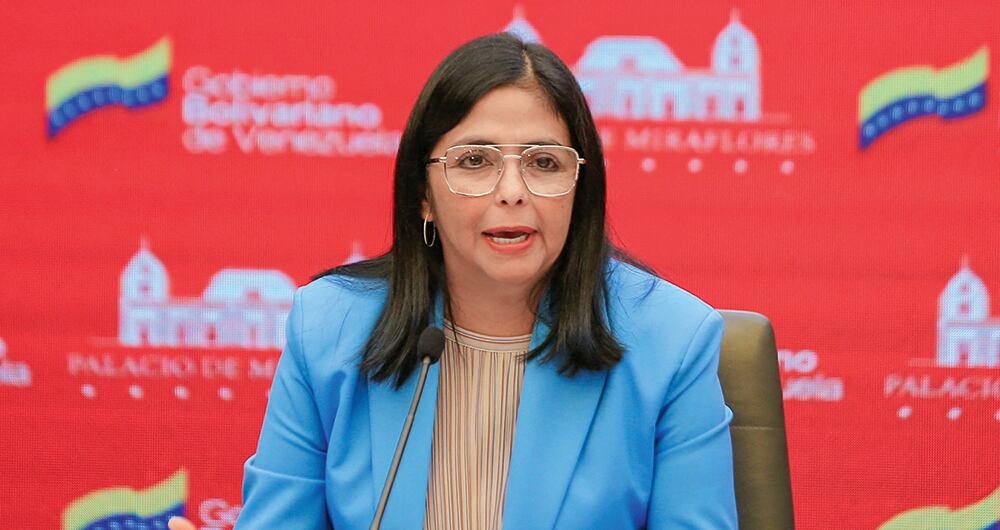 Delcy rodrÍguezLa vicepresidenta estaría involucrada en negociaciones corruptas de carbón y madera.