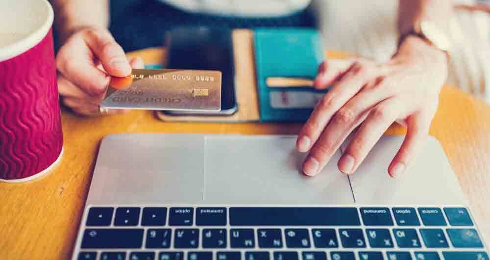 En marzo, la confianza de los consumidores aumentó en los niveles socioeconómicos alto y medio con respecto al mes anterior.