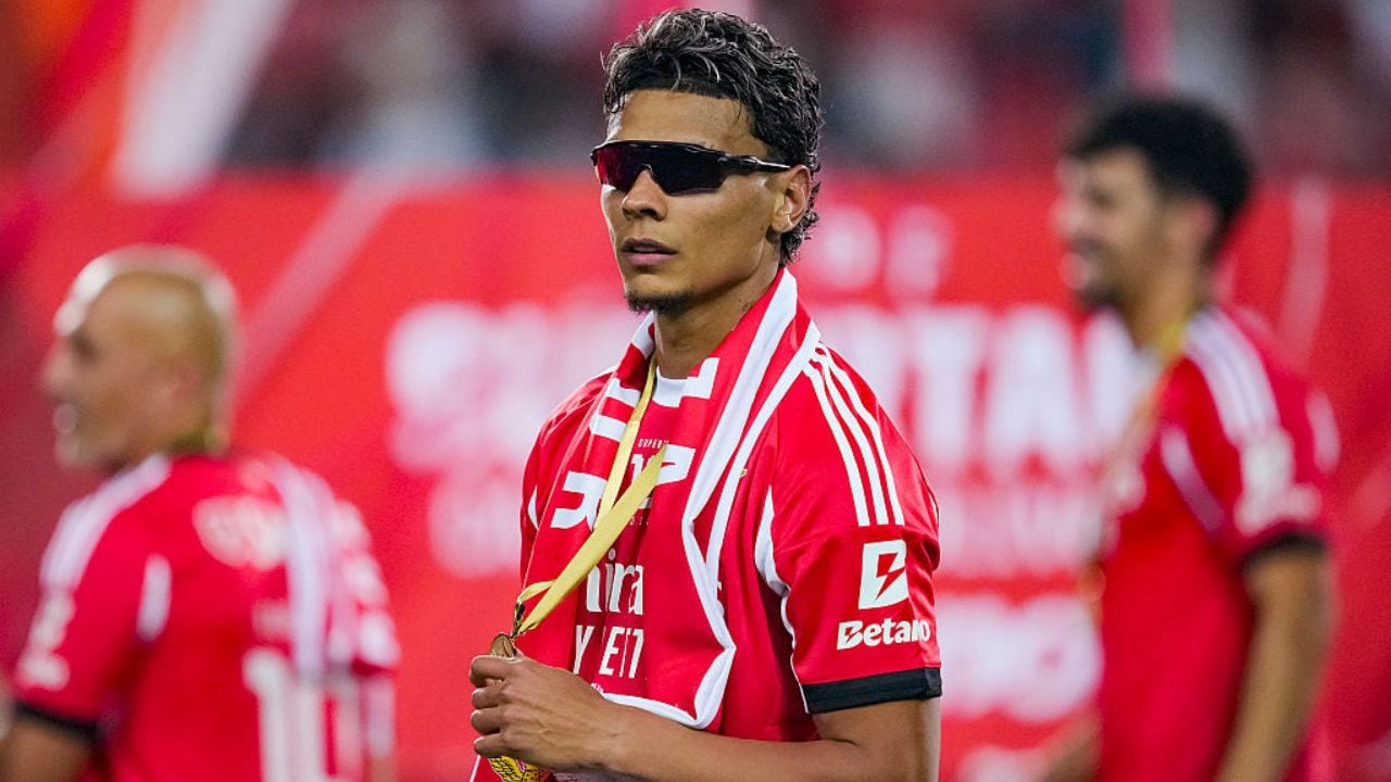 Richard Ríos con Benfica.