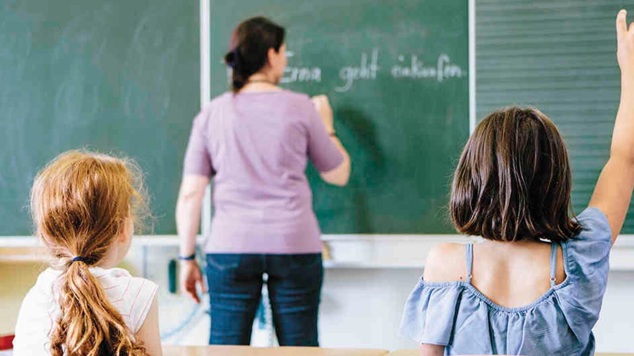 ‘Más allá del ingreso, más allá de los promedios y más allá del presente: las desigualdades en el desarrollo humano en el siglo XXI’