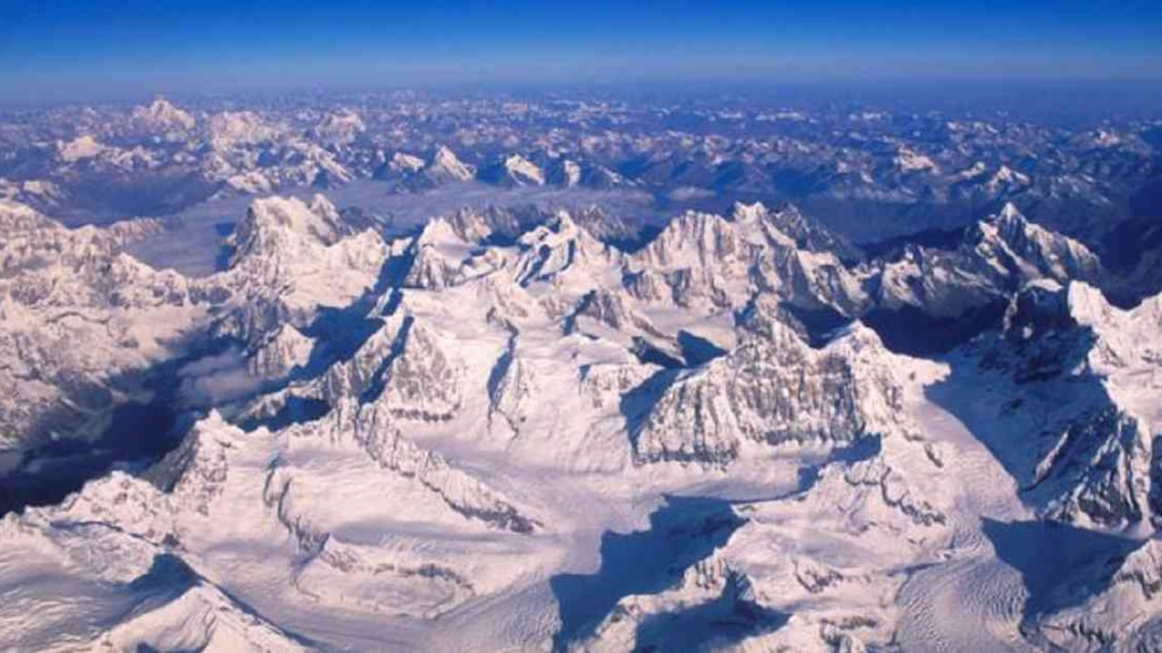 La vasta región montañosa del Hindú Kush Himalaya alberga más de 50.000 glaciares. Foto: Getty Images