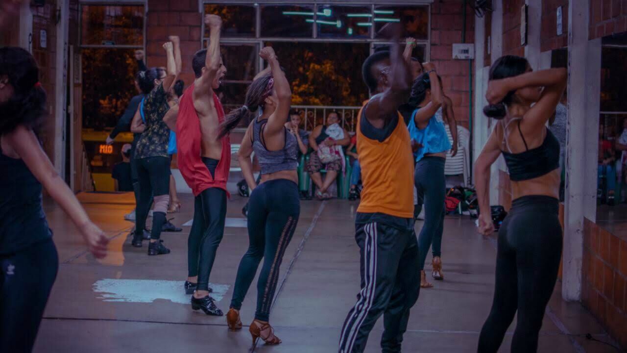 Escuela de baile ‘A golpe de salsa, AGOSÁ’