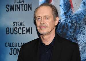 El actor Steve Buscemi asiste al estreno de "The Dead Don't Die" en el Museo de Arte Moderno, el 10 de junio de 2019, en Nueva York. (Foto de Evan Agostini/Invision/AP, Archivo)