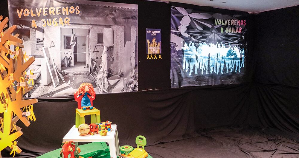 George Levy dice que en momentos en que los enemigos del Estado de Israel unen fuerzas pretendiendo su destrucción y deslegitimación, los judíos del mundo, el pueblo de Israel todo, junto con sus amigos sinceros, se unen para evitarlo.