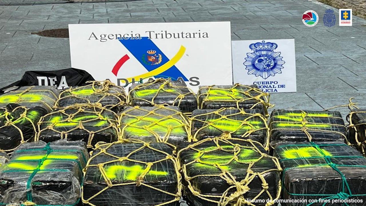 Interceptan embarcación con 1.650 kilos de cocaína que iba para Europa; así fue el operativo conjuntos entre autoridades de Colombia y España