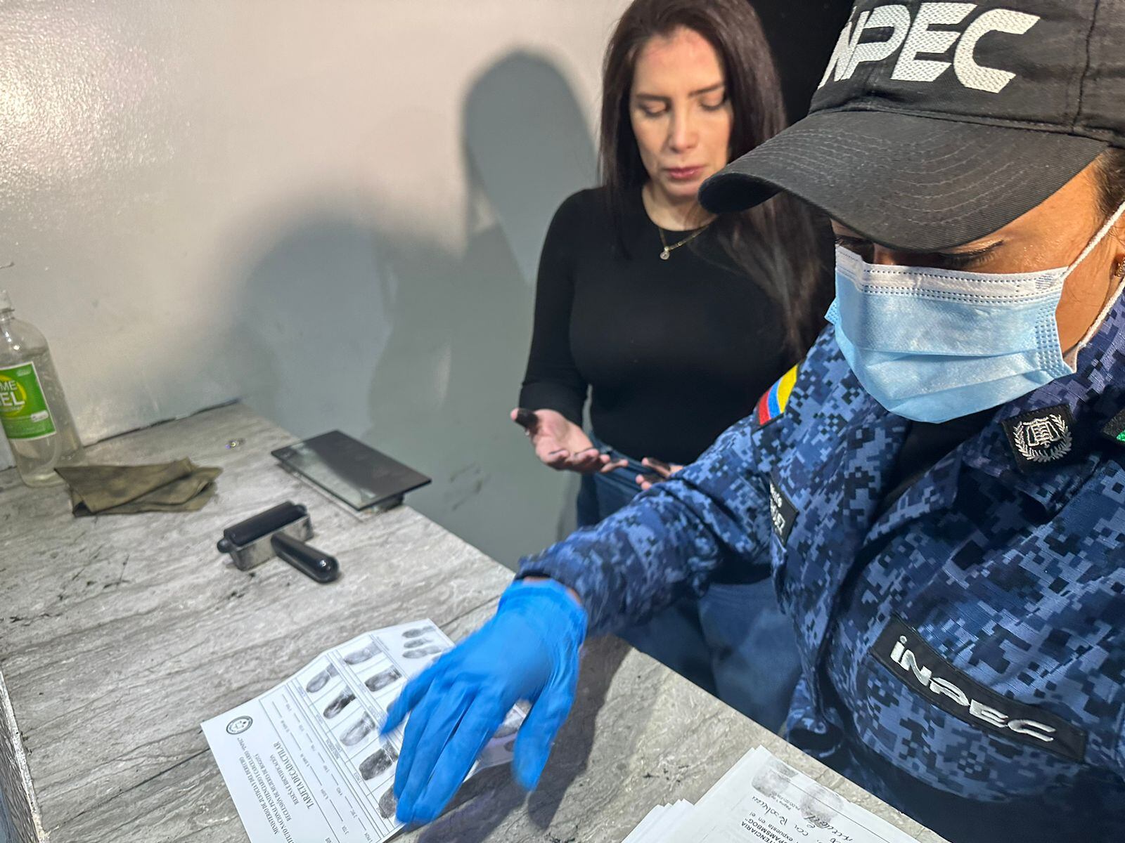 La ex congresista, Aida Merlano, llegó este viernes a la cárcel El Buen Pastor, en Bogotá, donde cumplirá las dos condenas que tiene pendientes por delitos electorales.