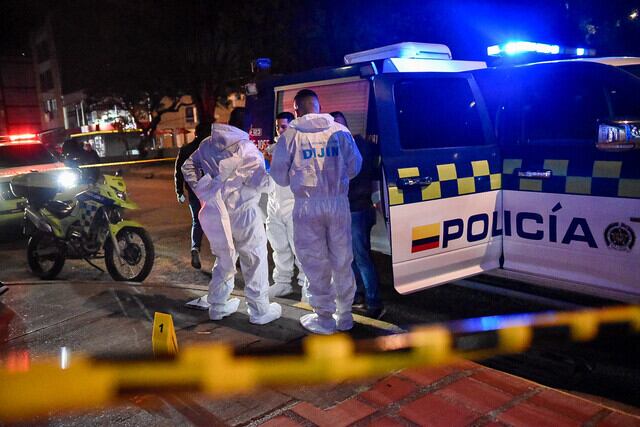 Fotos del lugar del atentado y clínica donde se encuentra Miguel Uribe Turbay. Fotos Colprensa